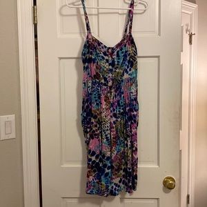 Cute spaghetti strap sundress! Cute buttons down the front and POCKETS!!!!!